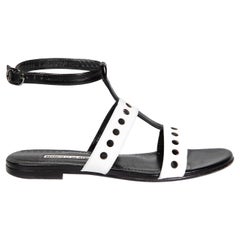 Sandales noires et blanches Manolo Blahnik, taille IT 37