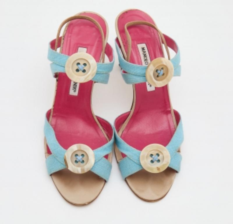 Manolo Blahnik Blue Canvas Button Strappy Slide Sandals Size 39.5 In Good Condition For Sale In Dubai, Al Qouz 2