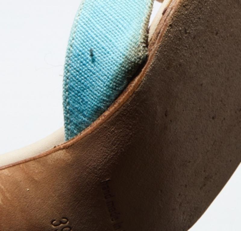 Manolo Blahnik Blue Canvas Button Strappy Slide Sandals Size 39.5 For Sale 4