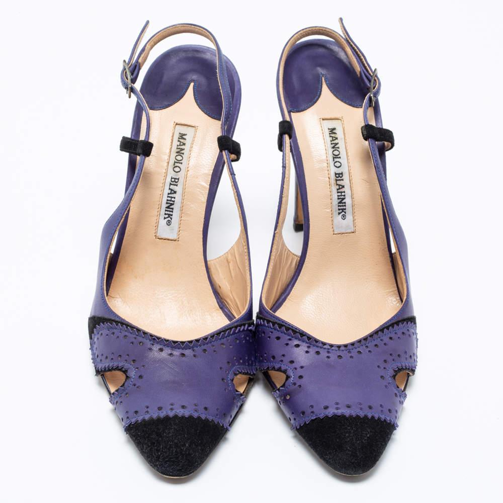 Manolo Blahnik Blue Leather & Suede Barrie Spectator Slingback Sandals Size 40 In Good Condition In Dubai, Al Qouz 2
