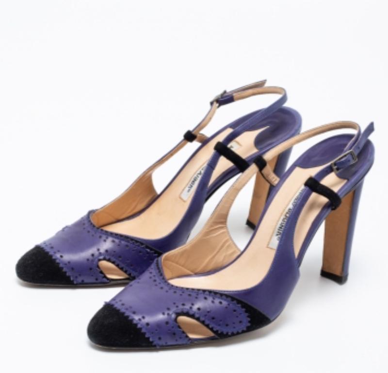 Manolo Blahnik Blue Leather & Suede Barrie Spectator Slingback Sandals Size 40 For Sale 4