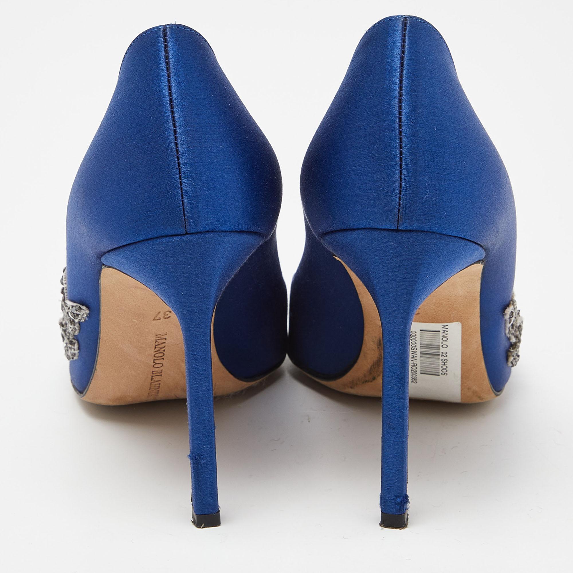 Manolo Blahnik Blau Satin verschönert Swan Pumps Größe 37 1