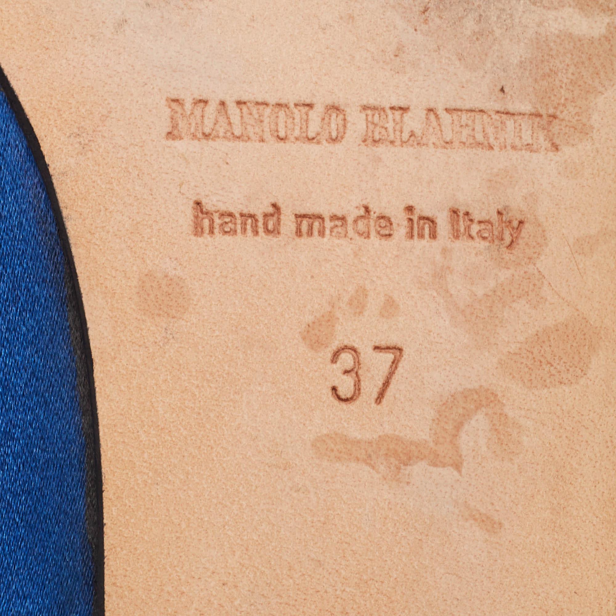 Manolo Blahnik Blue Satin Hangisi  Flats Size 37 4