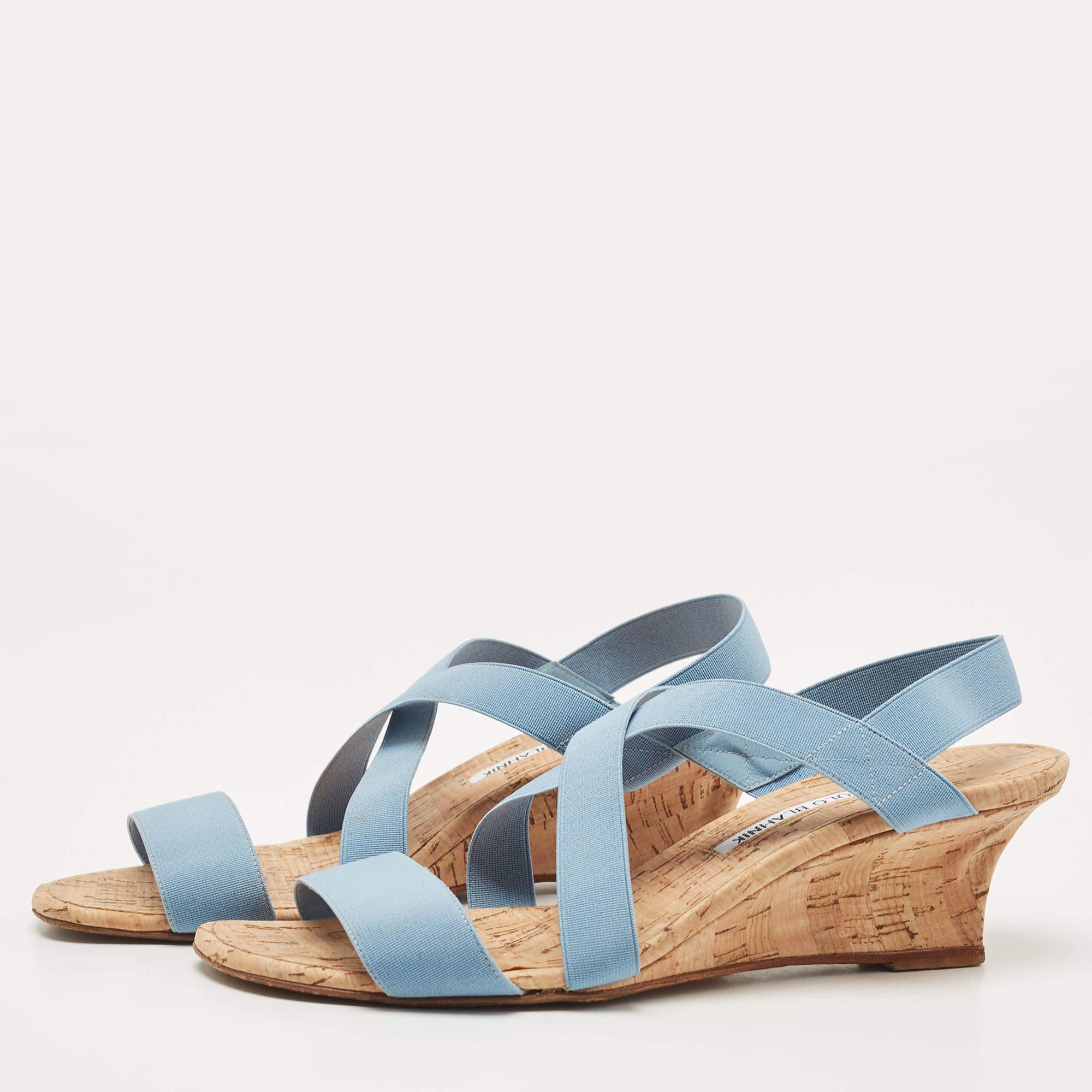 Wear these designer sandals to spruce up any outfit. They are versatile  chic  and can be easily styled. Made using quality materials  these sandals are well built and long lasting.
