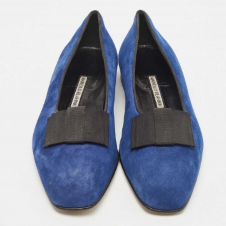 Manolo Blahnik Mocassins en daim et cuir bleu Toro Opera Bow Slip On Size 41.5 Pour femmes en vente
