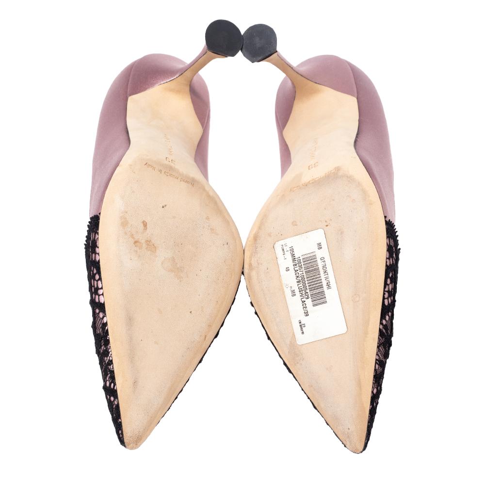 Beige Manolo Blahnik Blush Pink Satin and Lace Gerontiushi Pumps Size 39