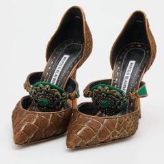 Manolo Blahnik Braune Pumps aus Kalbshaar und Leder mit Verzierungen Größe 38