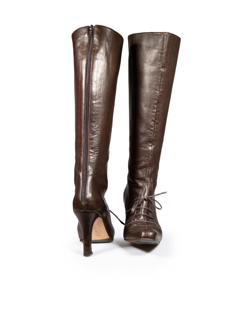 Manolo Blahnik Brown Leather Knee-High Boots Size IT 40 In Good Condition For Sale In London, GB