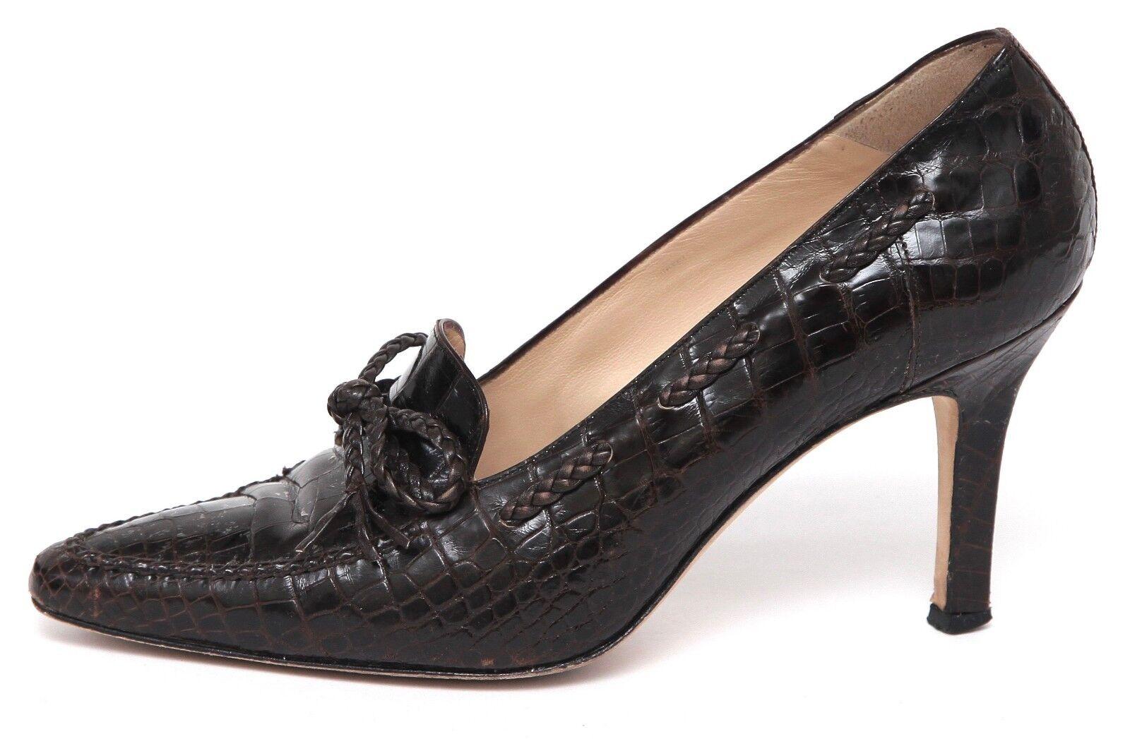 MANOLO BLAHNIK Brown Pumps Loafers Leather Pointed Toe Heel Sz 37 In Fair Condition For Sale In Hollywood, FL