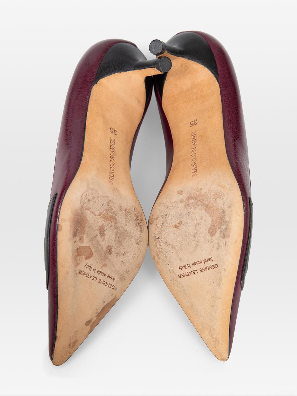 Manolo Blahnik, escarpins en cuir bourgogne, taille IT 35 Excellent état - En vente à London, GB