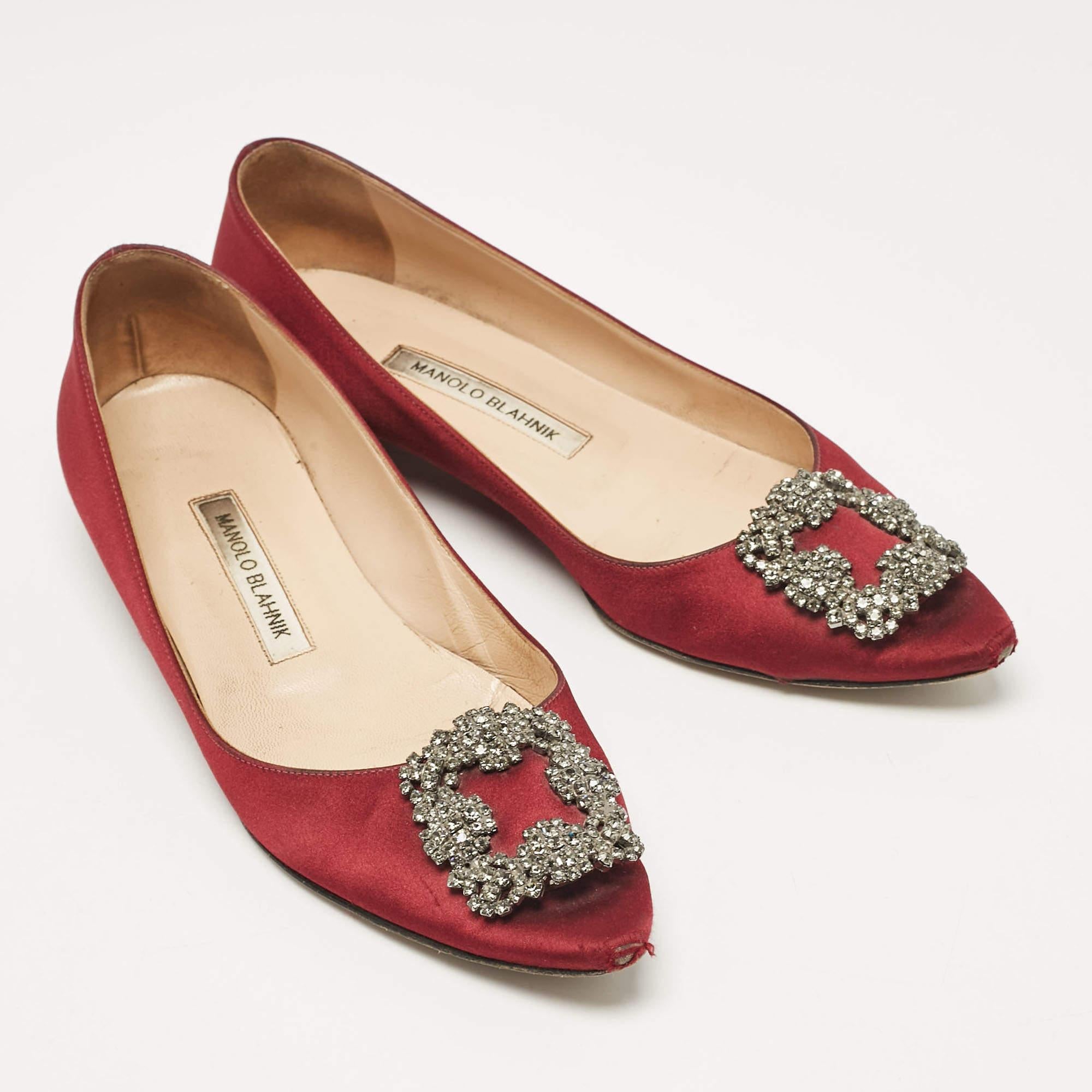 Manolo Blahnik Bailarinas Hangisi de ante burdeos Talla 38.5 en Bastante bueno Estado en Dubai, Al Qouz 2