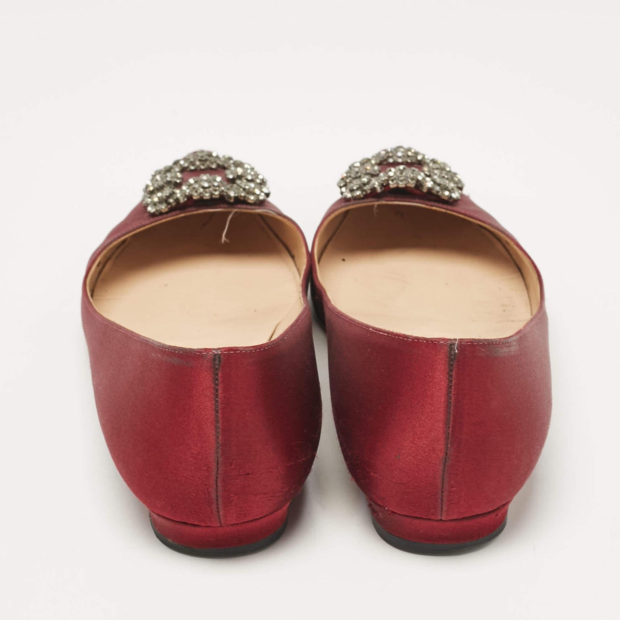 De las mujeres Manolo Blahnik Bailarinas Hangisi de ante burdeos Talla 38.5