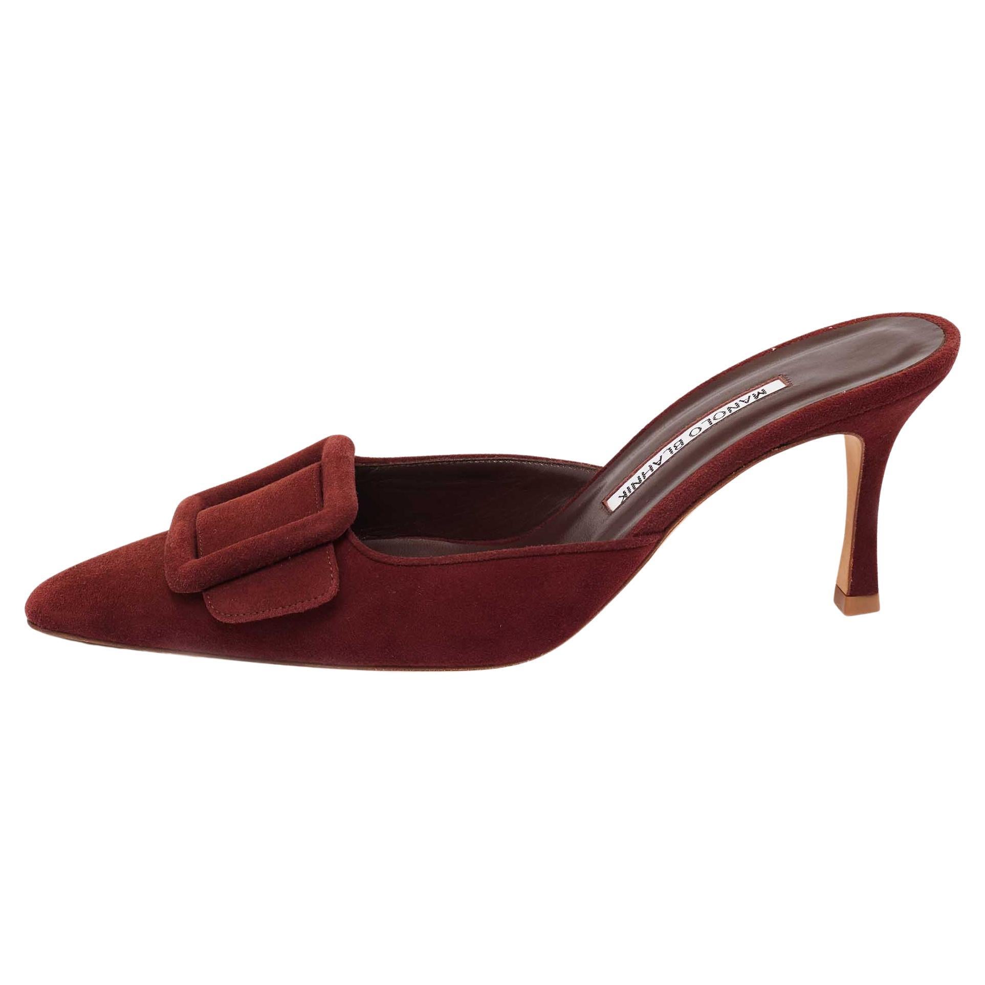 Manolo Blahnik Maysale - 2 For Sale on 1stDibs | manolo blahnik ...