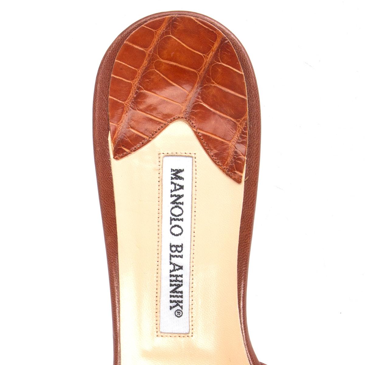 Beige MANOLO BLAHNIK cognac brown CROCODILE KITTEN Heel Mule Sandals Shoes 38.5 For Sale