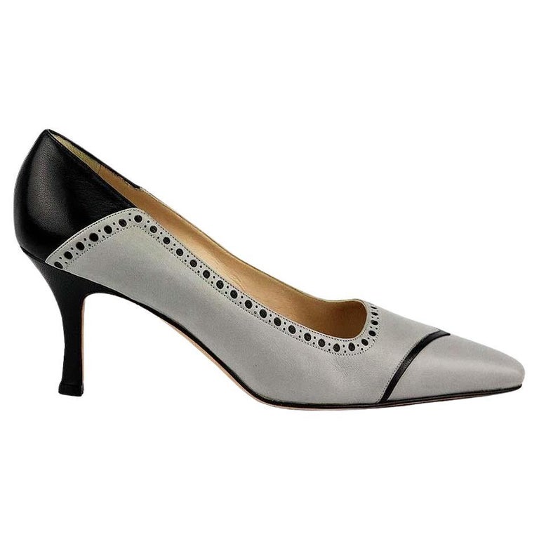 Vintage Manolo Blahnik Shoes - 74 For Sale at 1stDibs | black manolo  blahnik shoes, blahnik boots, blahnik heels
