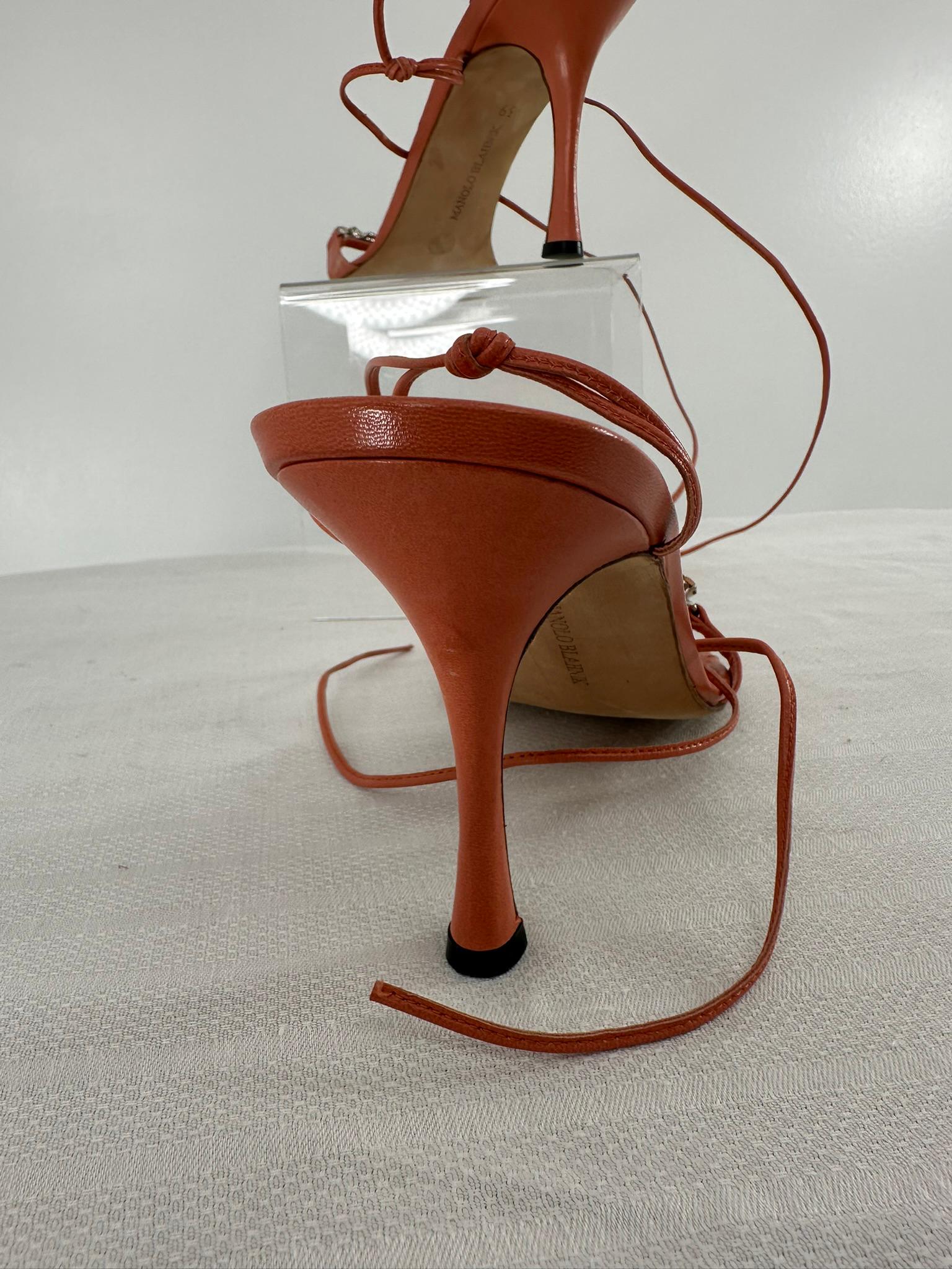 Manolo Blahnik Coral Leather Jewel Toe Bar Ankle Wrap High Heel Sandals 39 For Sale 3