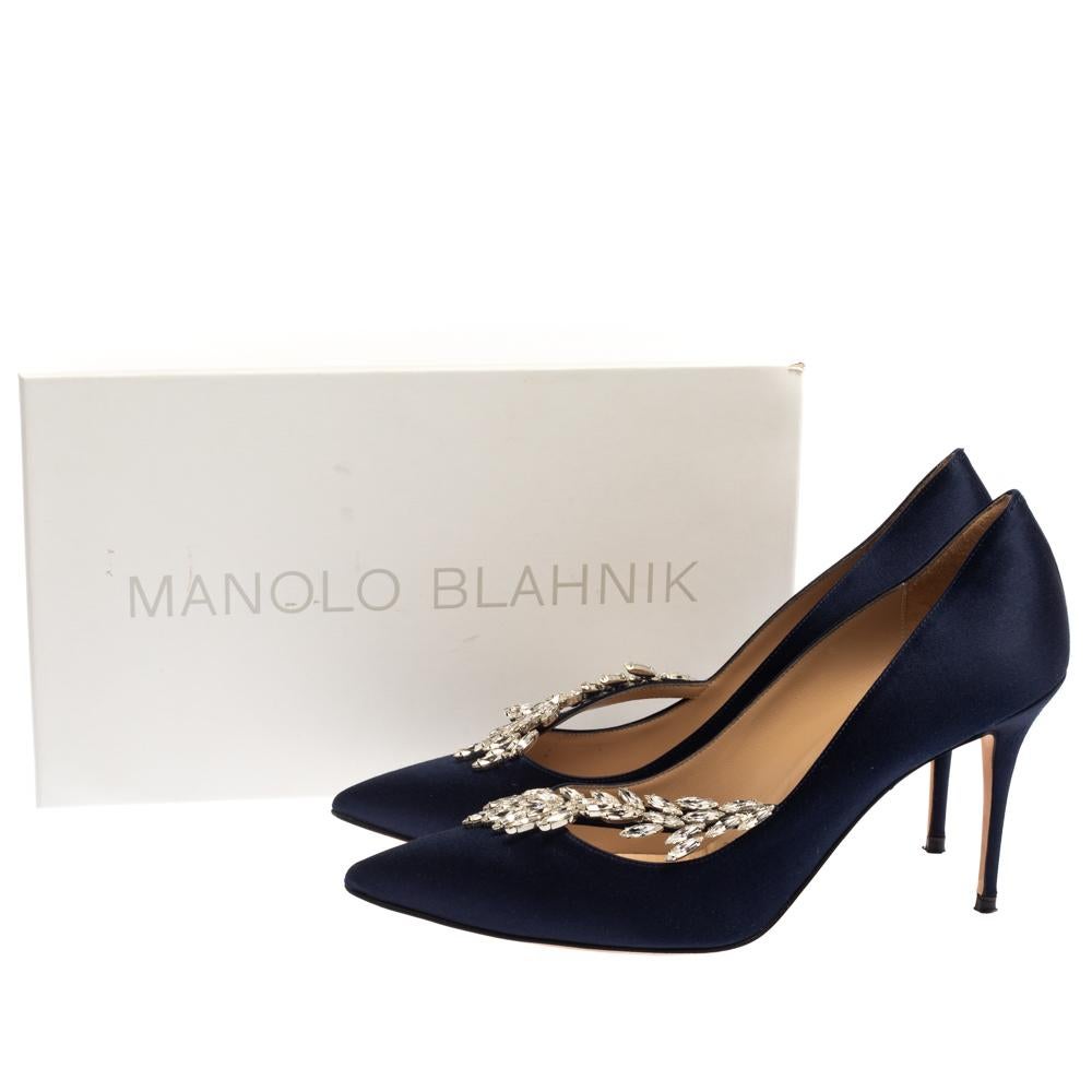 Manolo Blahnik Dark Blue Satin Nadira Pumps Size 39 1