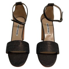 MANOLO BLAHNIK denim sandal