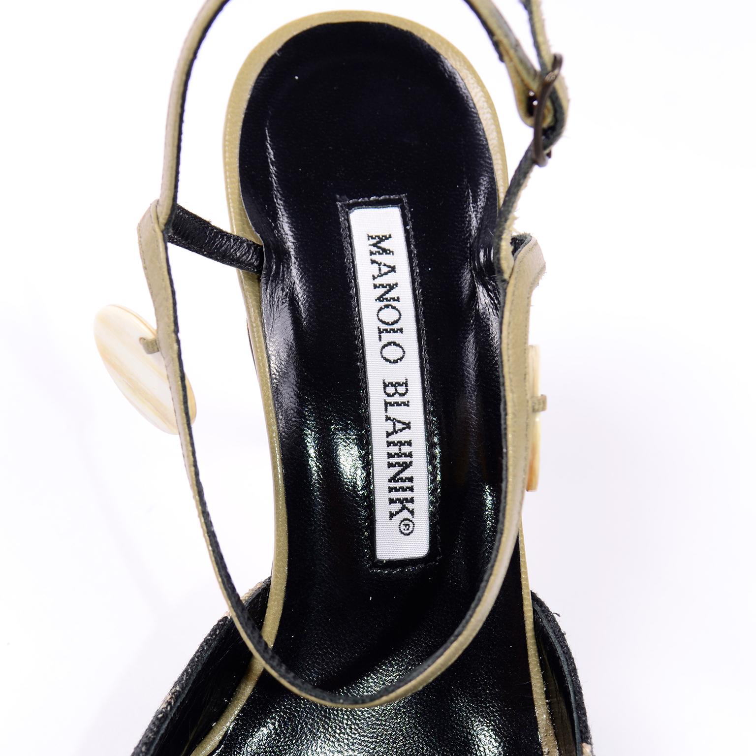 Manolo Blahnik Grüne und schwarze Pelotera-Schuhe mit Sling Back mit Originalverpackung und Tasche 7
