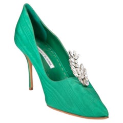 Manolo Blahnik Green Crystal Embellished Pumps Size IT 41
