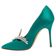 Manolo Blahnik Green Satin Crystal Embellished Nadira Pumps Size 39