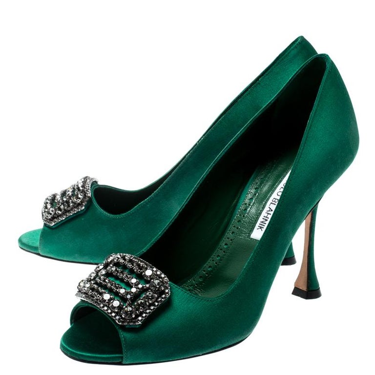 Manolo Blahnik Green Satin Crystal Embellished Peep Toe Pumps Size 38.5