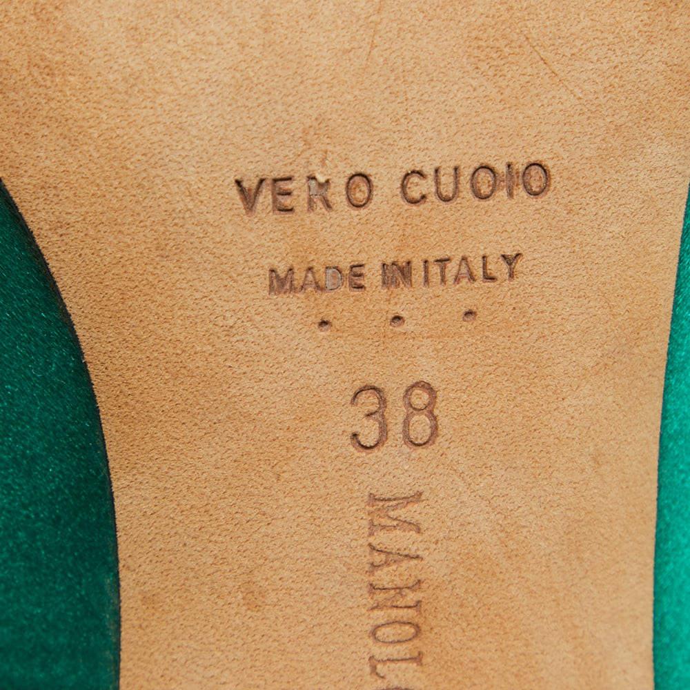 Women's Manolo Blahnik Green Satin Hangisi Pumps Size 38