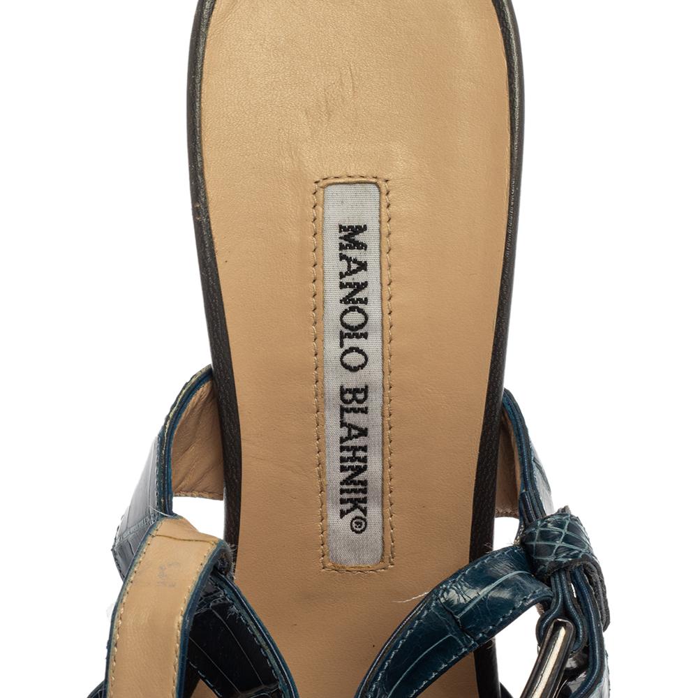Manolo Blahnik Grey/Blue Croc Embossed And Leather Slingback Sandals Size 37 For Sale 1