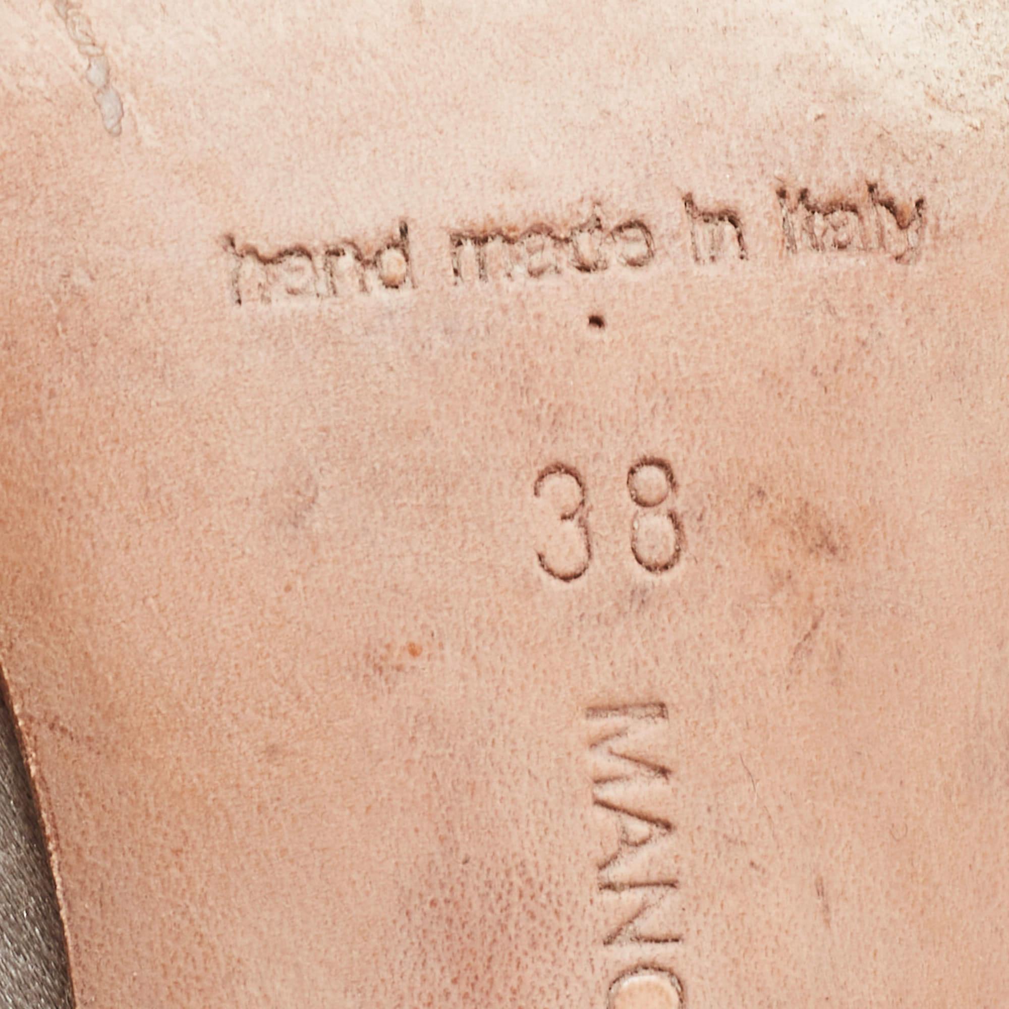 Manolo Blahnik Grey Satin Hangisi Pumps Size 38 2