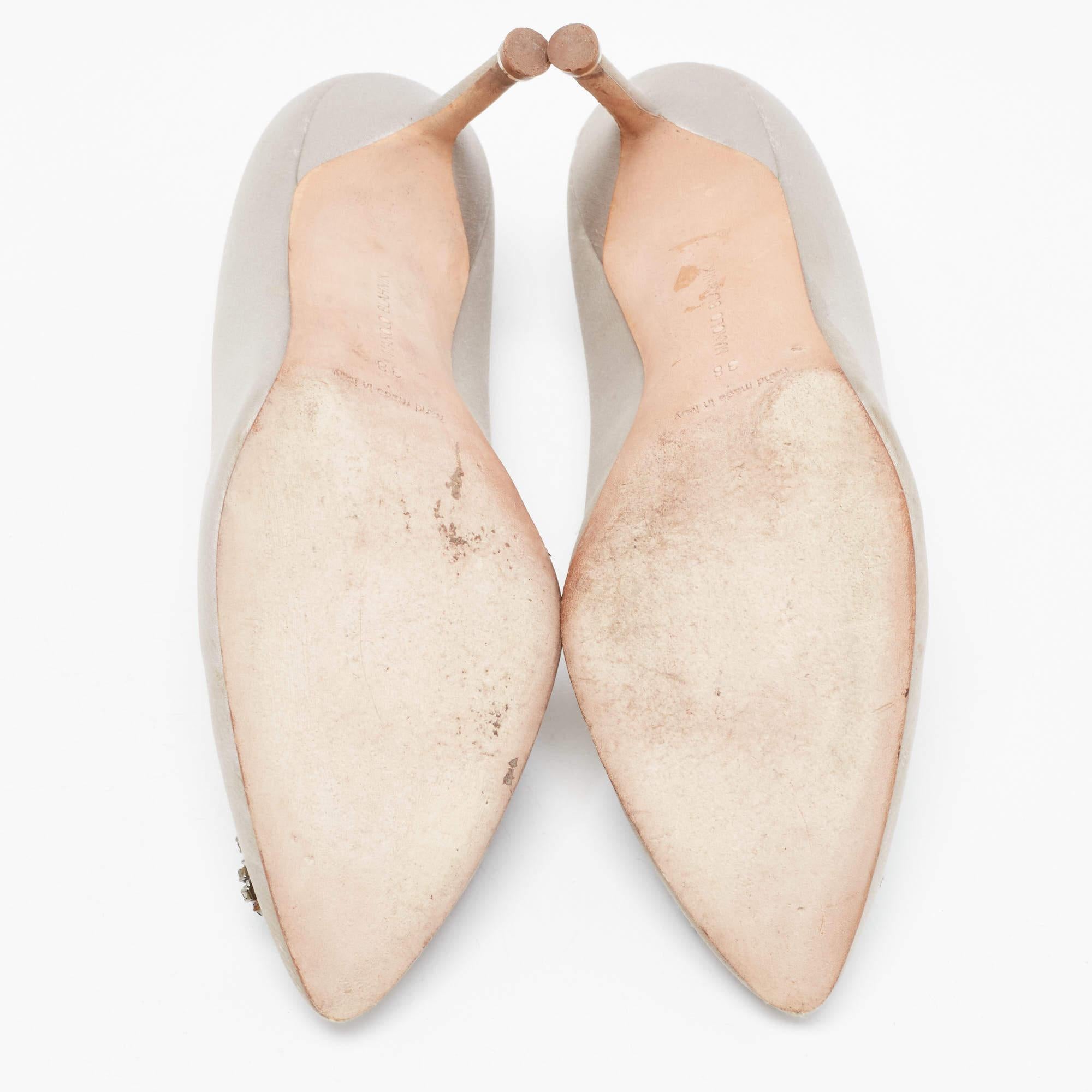 Manolo Blahnik Grey Satin Hangisi Pumps Size 38 3