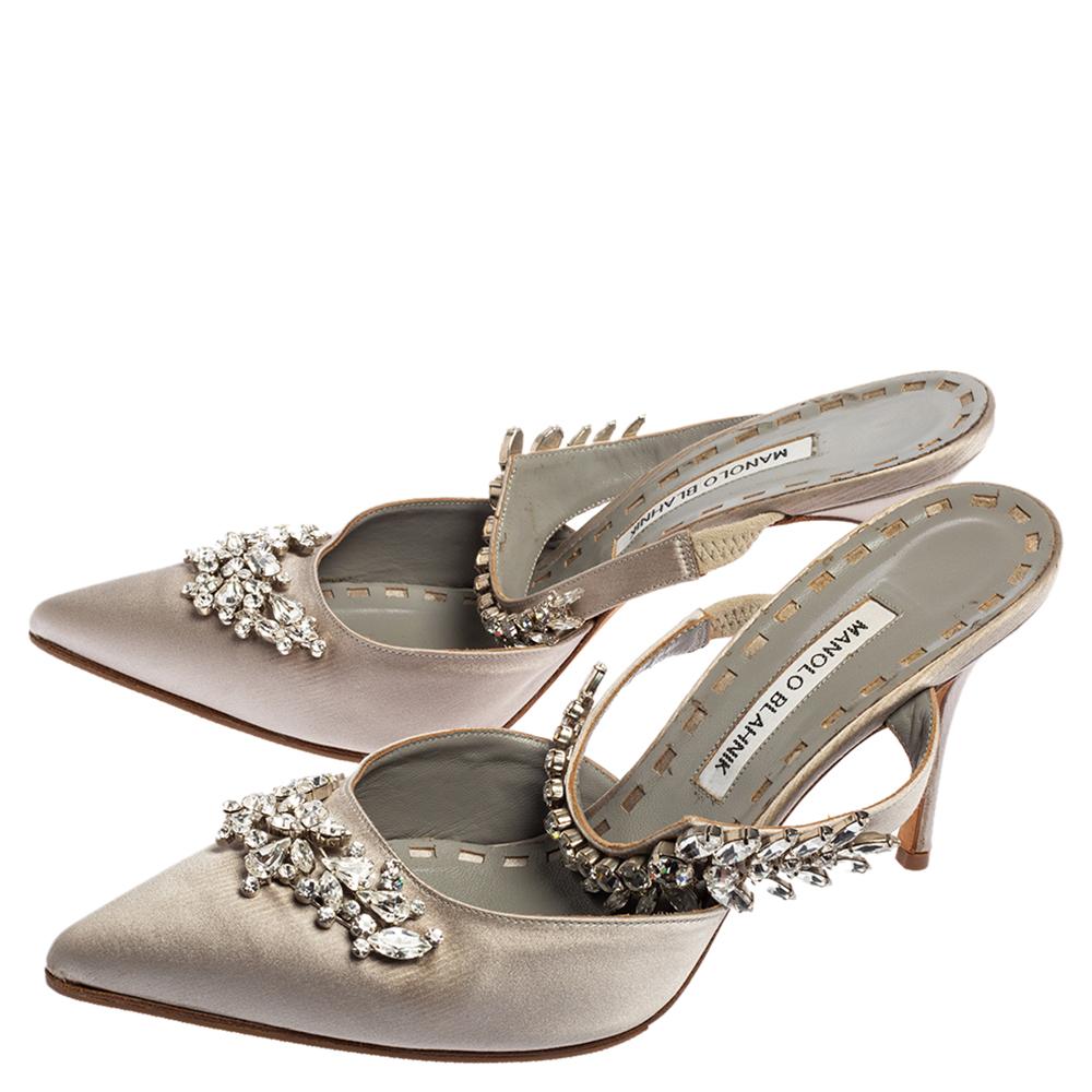 manolo blahnik lurum velvet