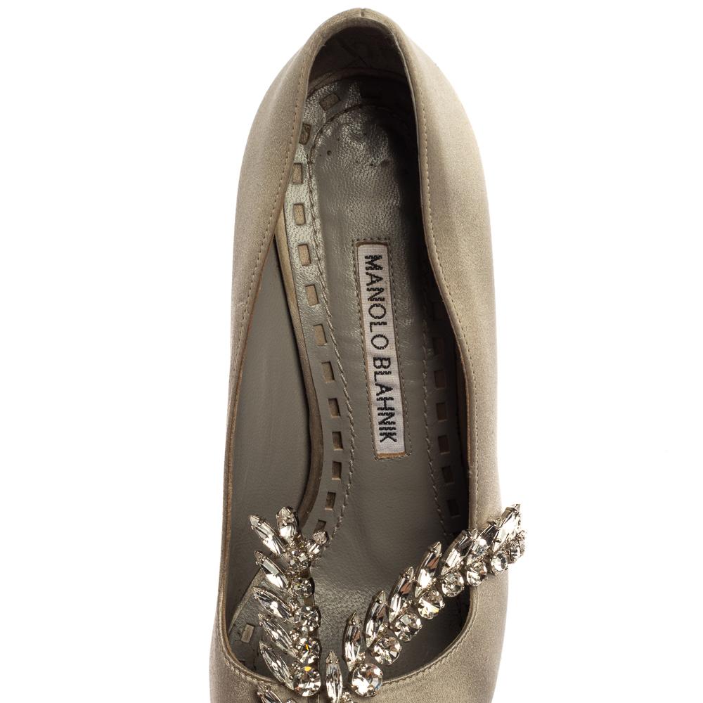 Manolo Blahnik Grey Satin Shufti Jewel Embellished Pumps Size 35.5 1