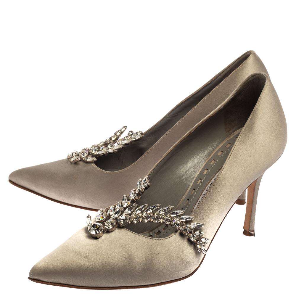 Manolo Blahnik Grey Satin Shufti Jewel Embellished Pumps Size 35.5 2