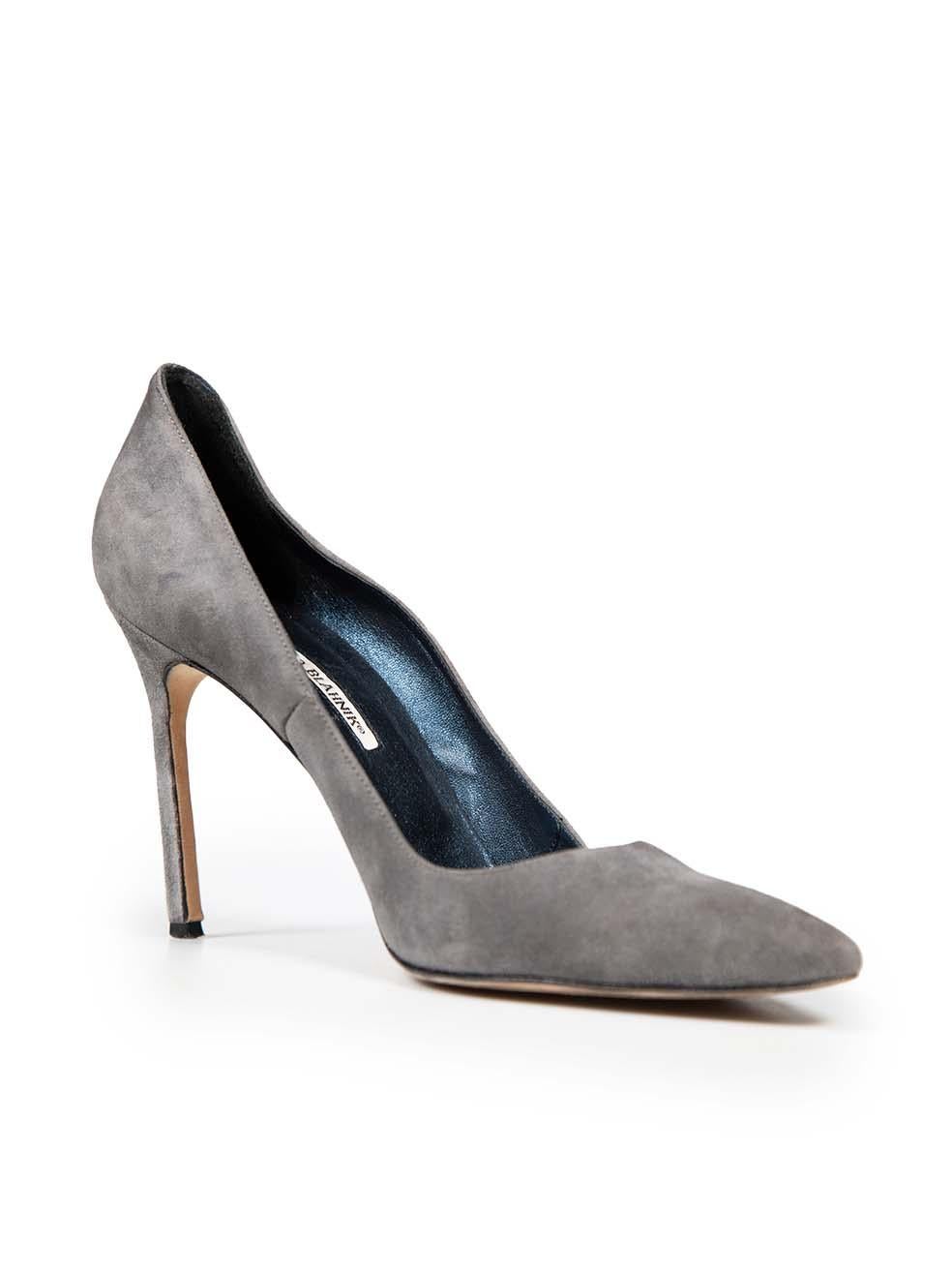 CONDITION is Good. Minor wear to the heels is evident. Light signs of wear to the insoles are seen with discolouration marks with piling of the material on the front tip, sides, back and heels on this used Manolo Blahnik designer resale item. This