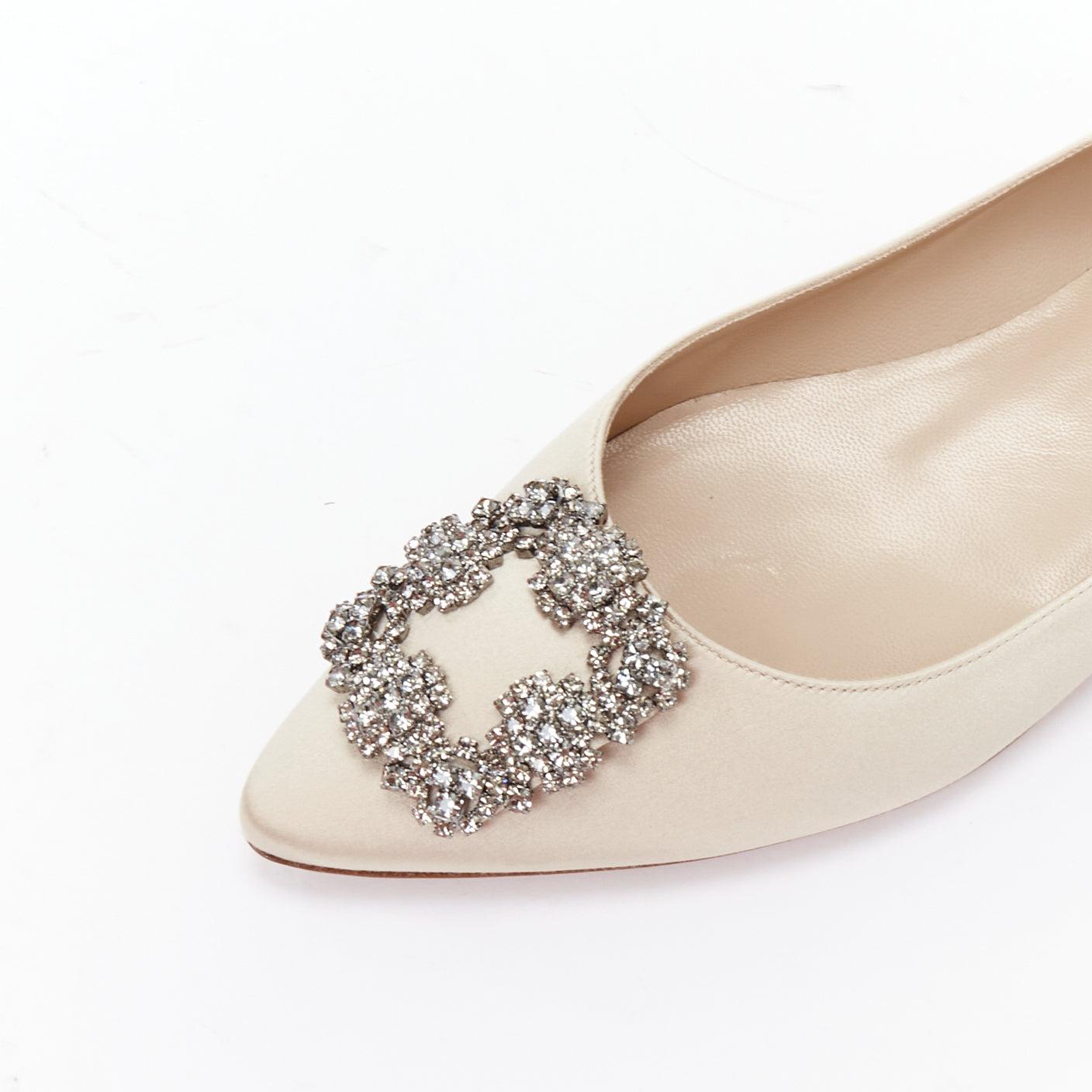 MANOLO BLAHNIK Hangisi beige satin crystal buckle pointy flats EU38.5 2