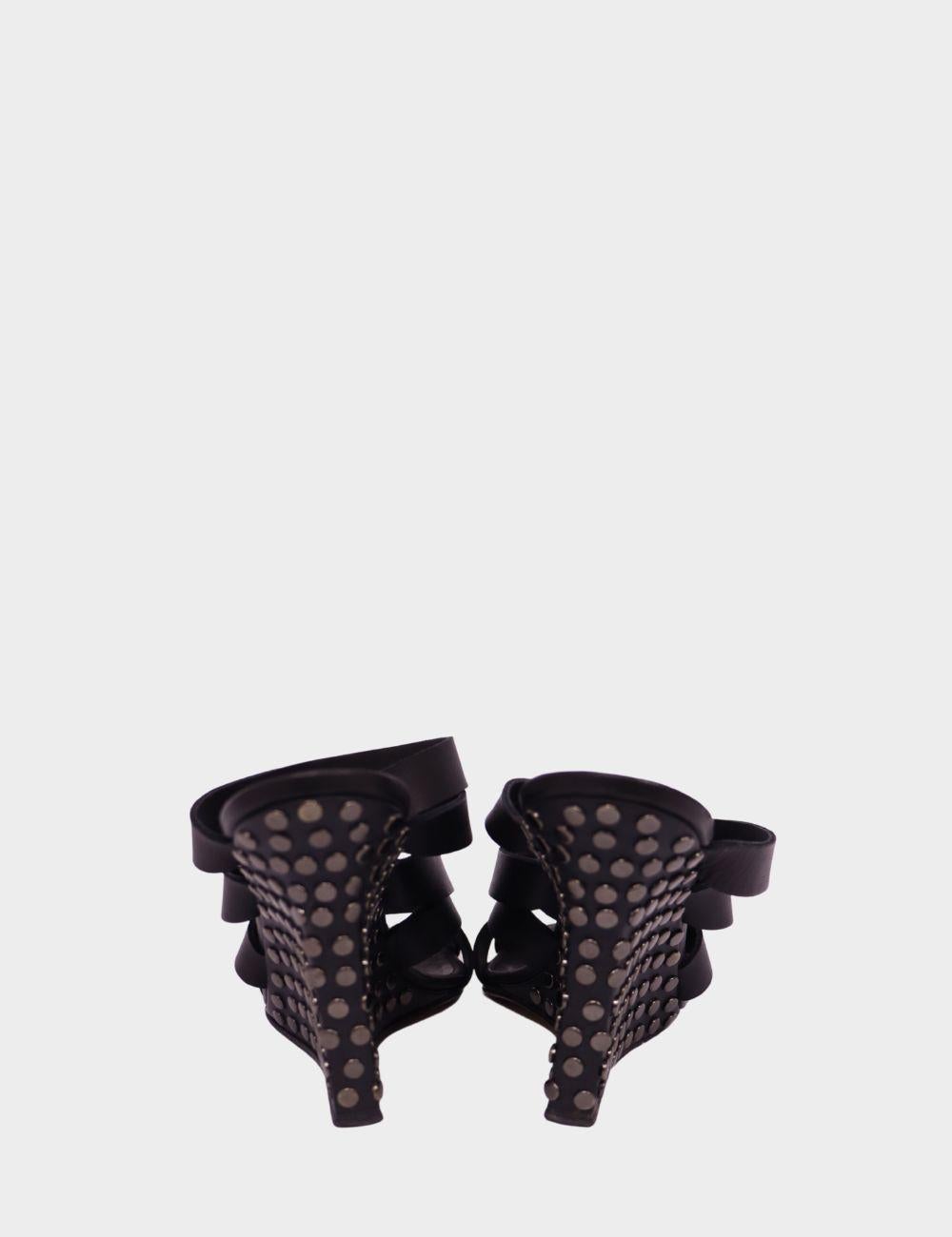 Manolo Blahnik - EU 38.5 In Good Condition For Sale In Amman, JO