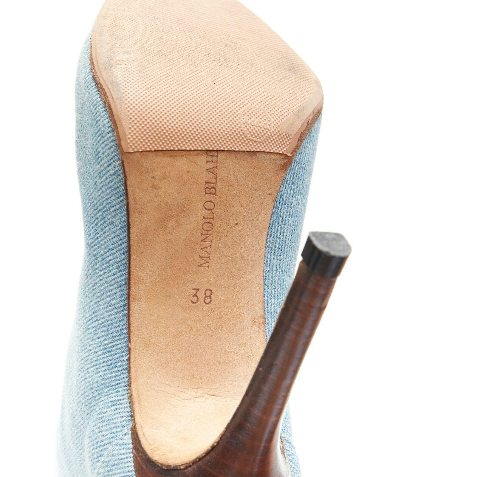 MANOLO BLAHNIK light blue denim pointed toe high heel ankle bootie EU38 4
