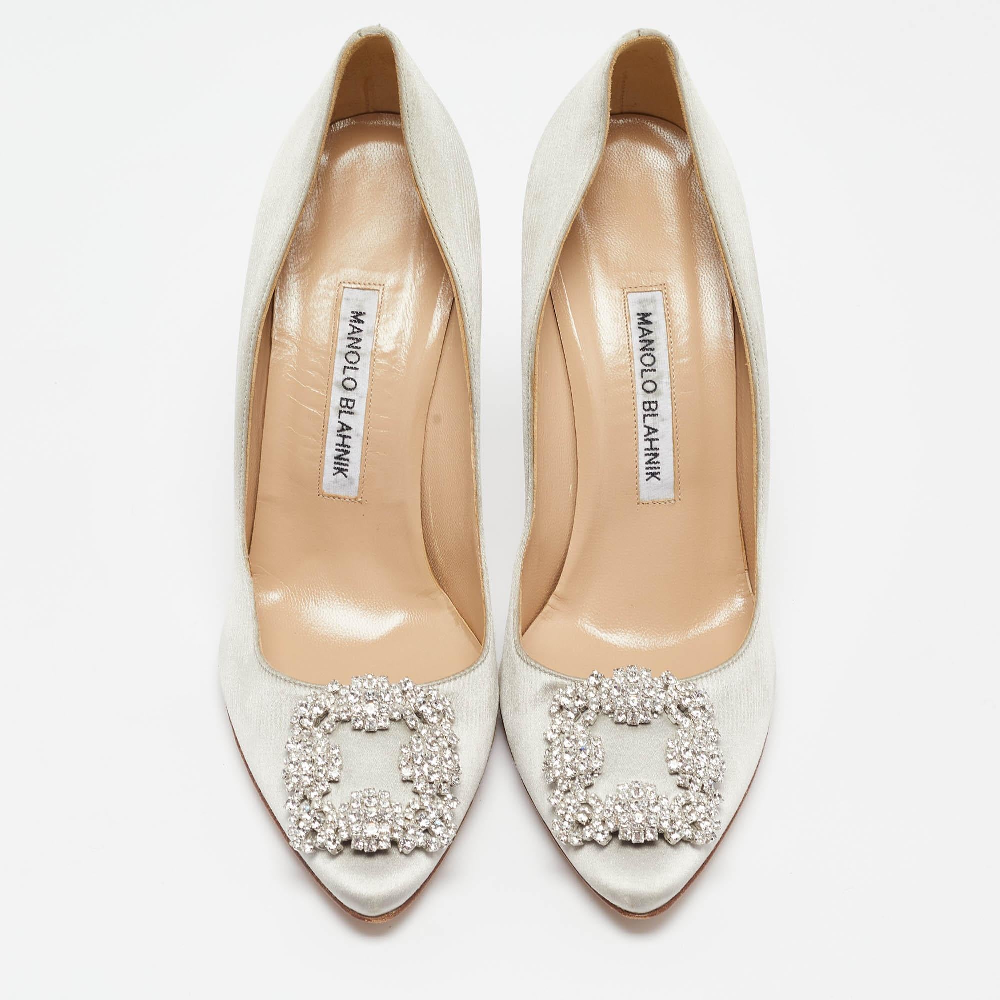 Beige Manolo Blahnik Light Grey Satin Hangisi Pumps Size 39