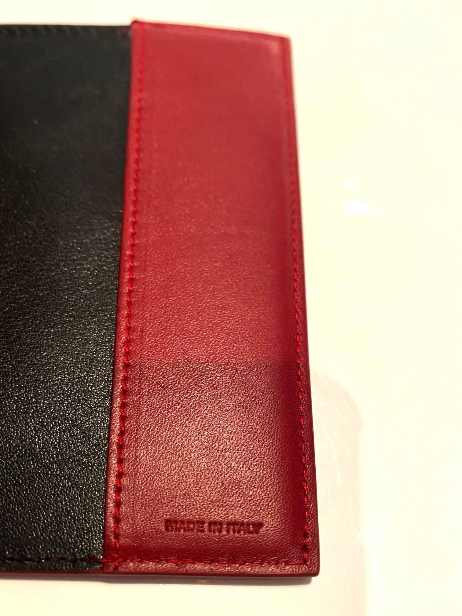 2010s Manolo Blahnik Limited Edition Leather Passport Cover In Excellent Condition For Sale In London, GB