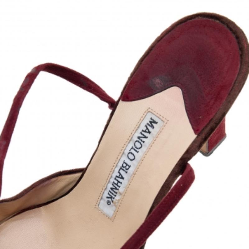 Manolo Blahnik Sandali alla caviglia in velluto marrone/rosso misura 37 In condizioni discrete in vendita a Dubai, Al Qouz 2