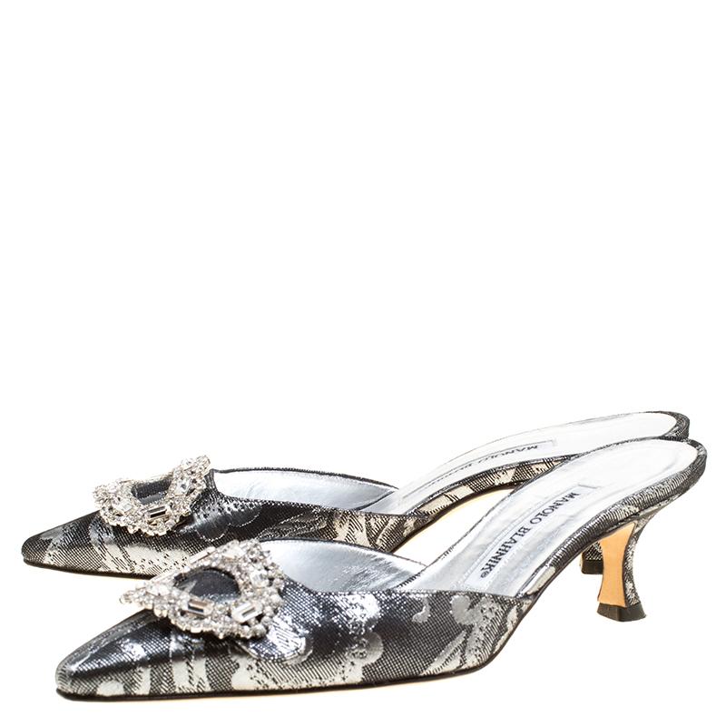 Manolo Blahnik Metallic Black/Silver Brocade Fabric Crystal Embellished Pointed  In Good Condition In Dubai, Al Qouz 2