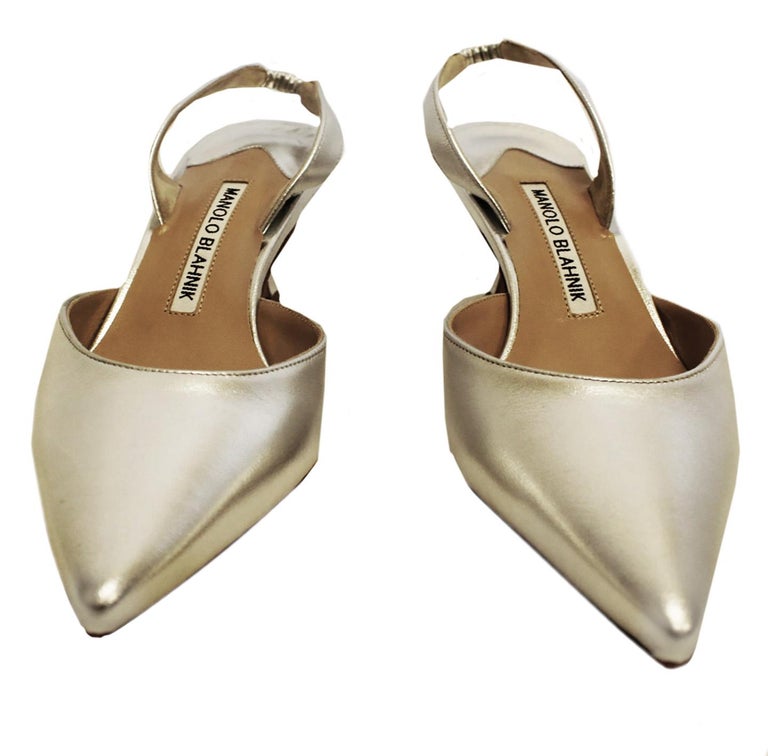 manolo blahnik silver flats