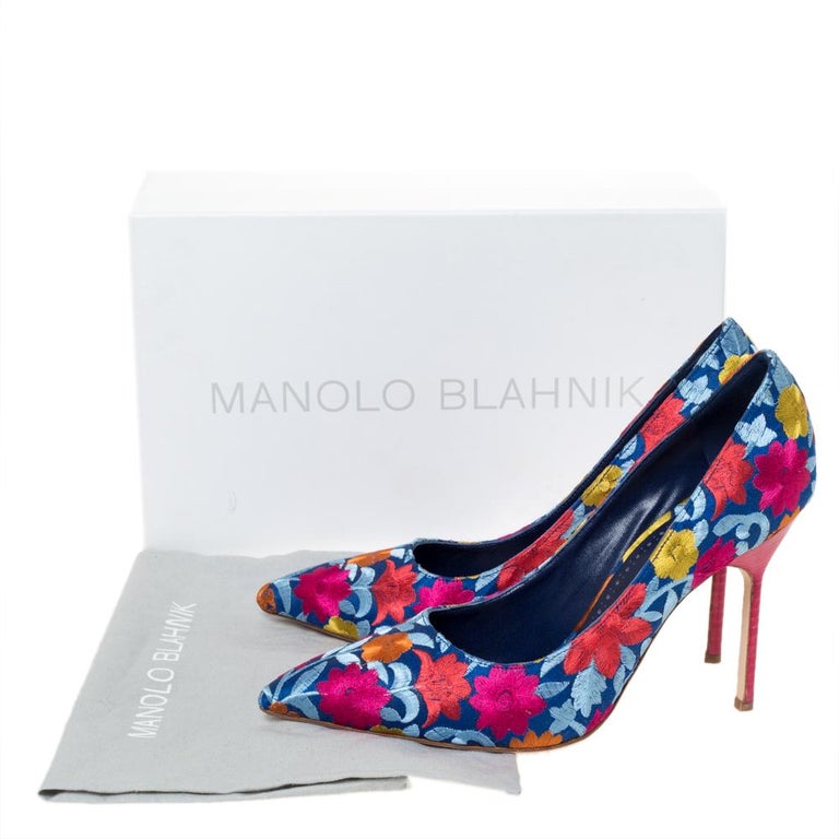 Escarpins Manolo Blahnik TEMENEUS En Cuir Jaune Floral - Talons 105 Mm, Pointure 37, Neufs Sans Boîte