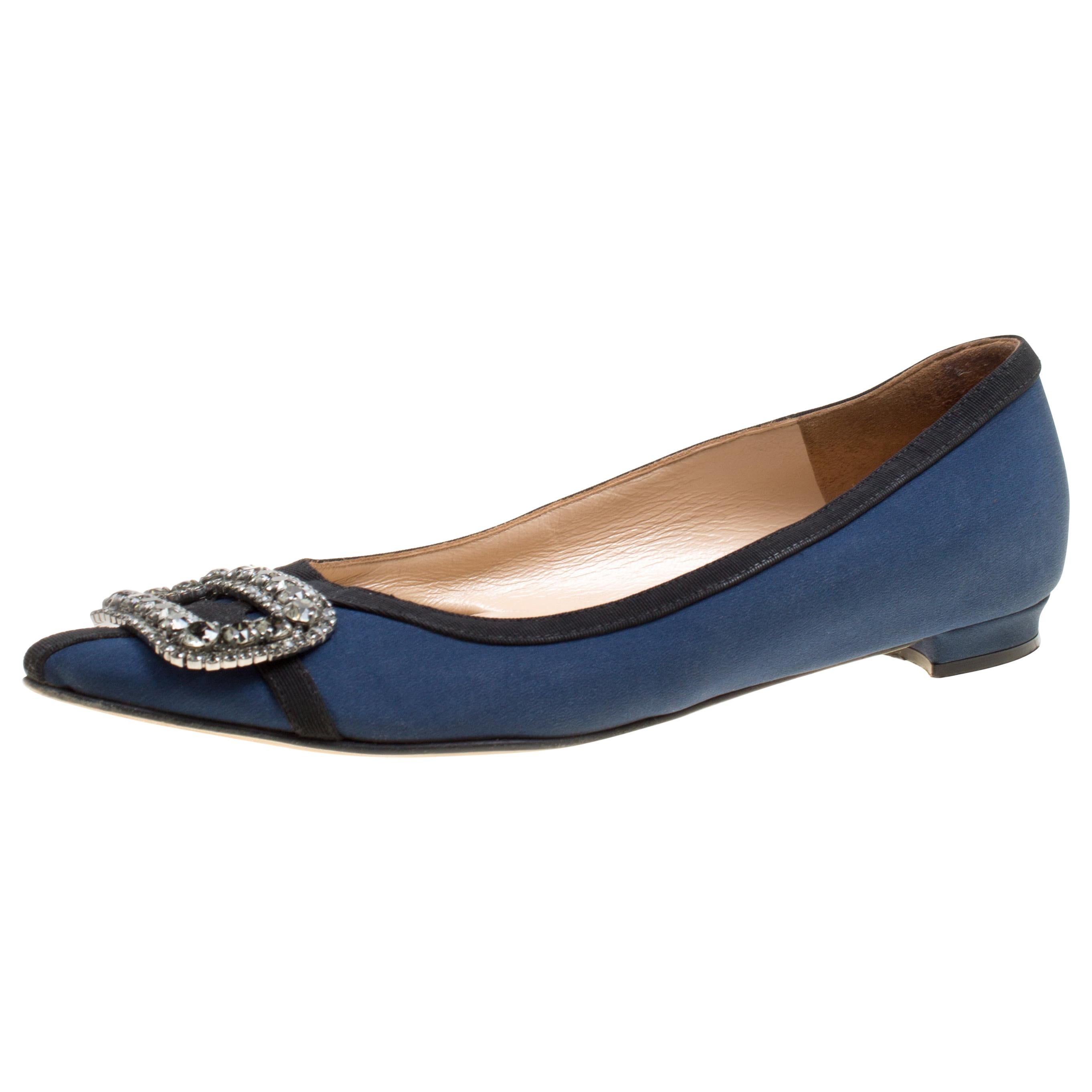 Manolo Blahnik Navy Blue Satin Crystal Embellished Pointed Toe Flats Size 36.5 For Sale