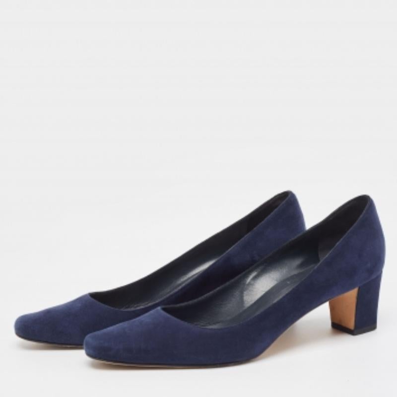 Die Tradition des Modehauses, gepaart mit modernem Design, macht diese Pumps von Manolo Blahnik zu einer fabelhaften Wahl. Sie helfen Ihnen, mit Leichtigkeit ein schickes Aussehen zu erzielen.