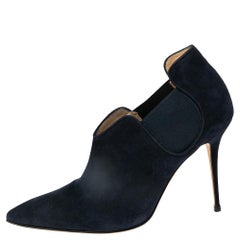 Manolo Blahnik Navy Blue Suede Dildi Ankle Boots Size 39