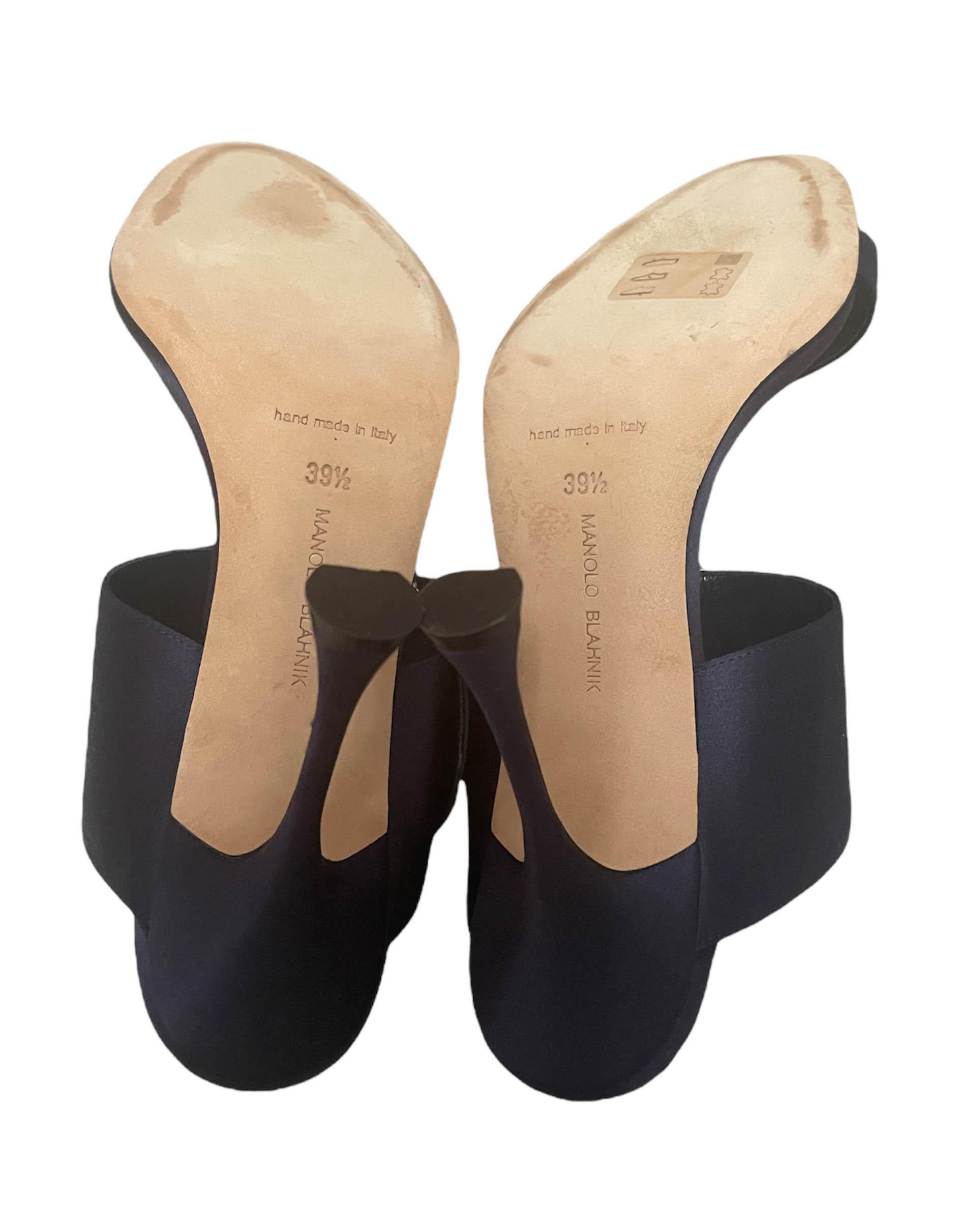 Black Manolo Blahnik Navy Satin Fibionabi 105mm Crystal Sandals sz 39.5 rt. $1, 045