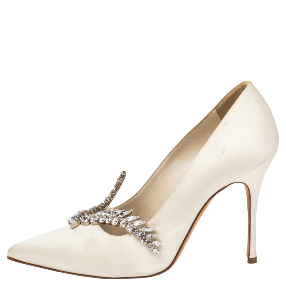 manolo blahnik nadira white