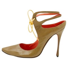 Manolo Blahnik Olive Green Leather Cut Out Lace Up Pumps Size 41