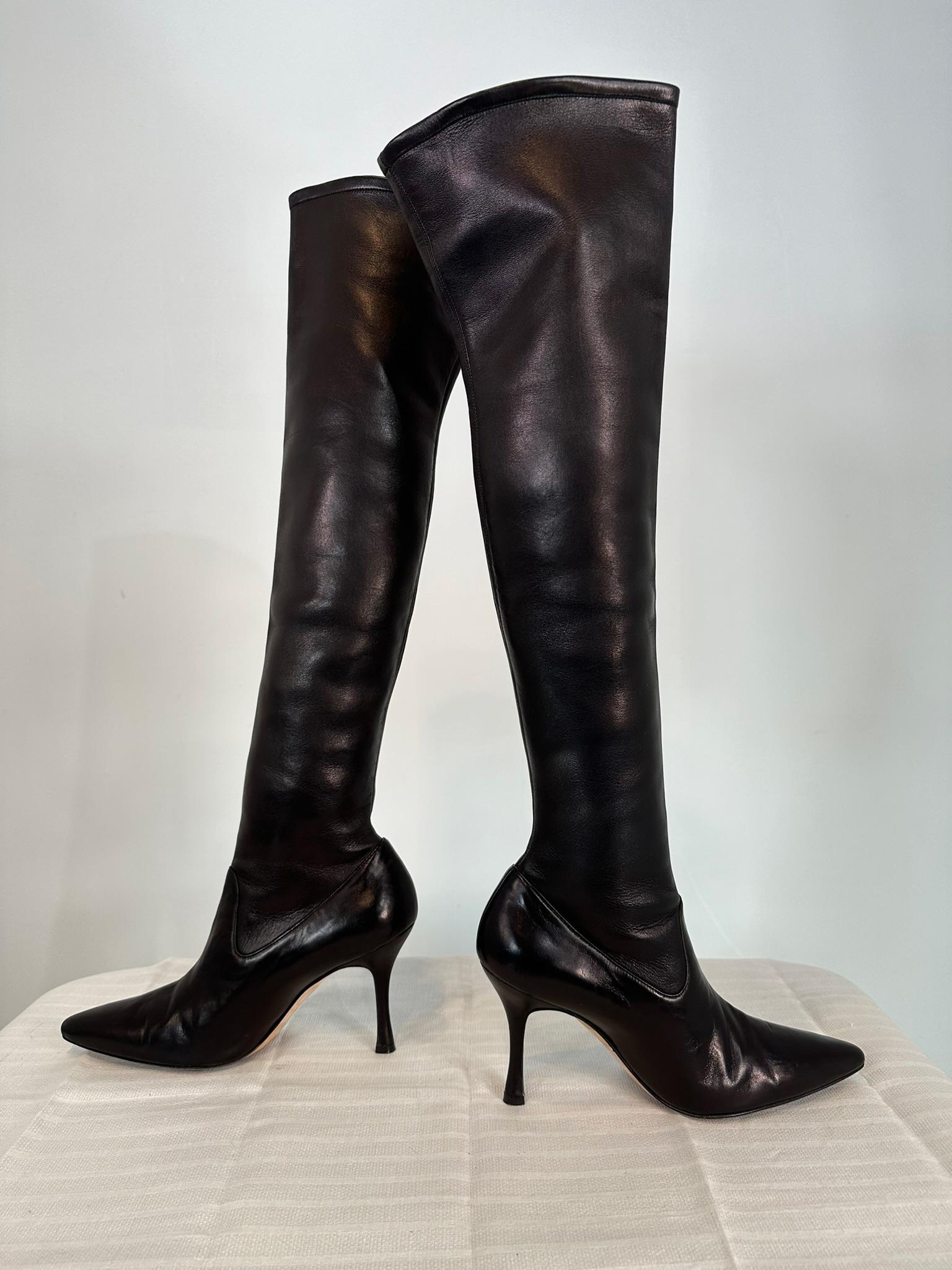 Women's Manolo Blahnik Pascalarehi Black Nappa Leather Over the Knee Boots 37 For Sale